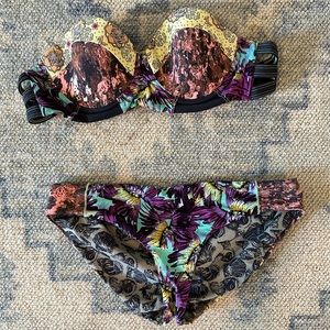 Maaji bikini—top size medium, bottom size large